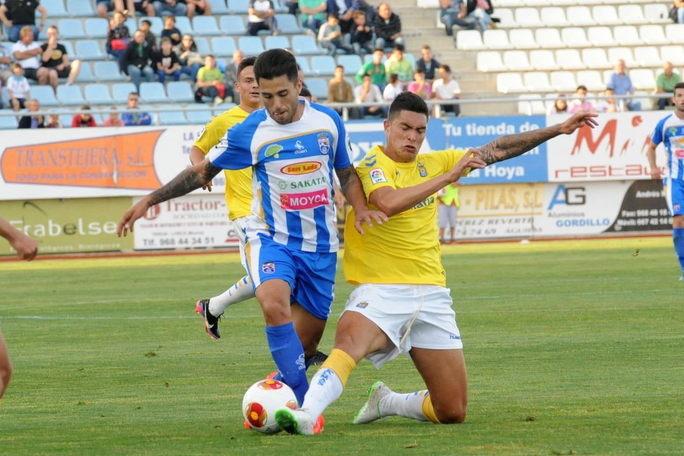 La Hoya pasa la primera eliminatoria del &#039;playoff&#039;