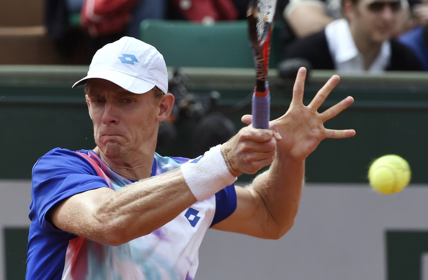 David Ferrer vence a Anderson y accede a cuartos de final en Roland Garros