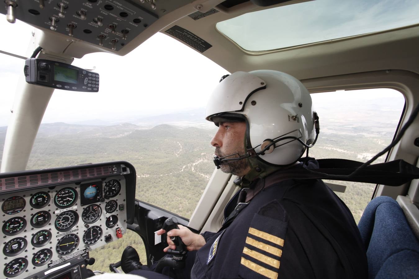 Más de 400 efectivos, en alerta contra el fuego