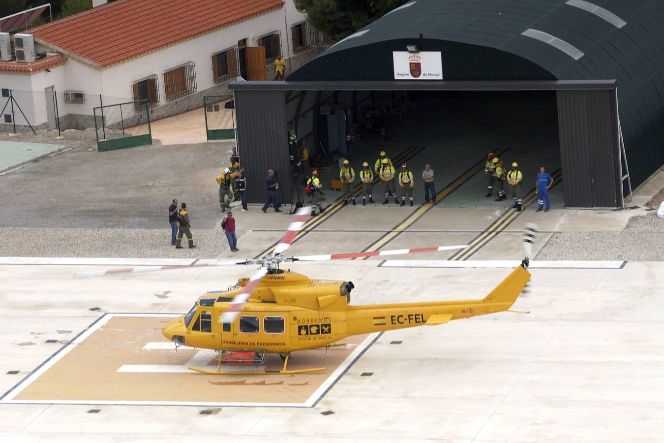 Más de 400 efectivos, en alerta contra el fuego