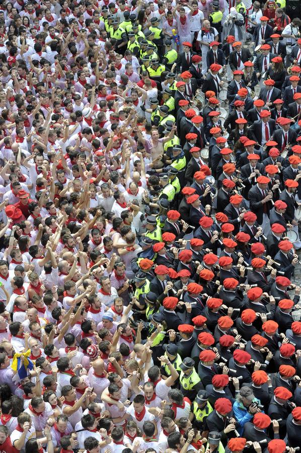 El chupinazo abre las fiestas de San Fermín