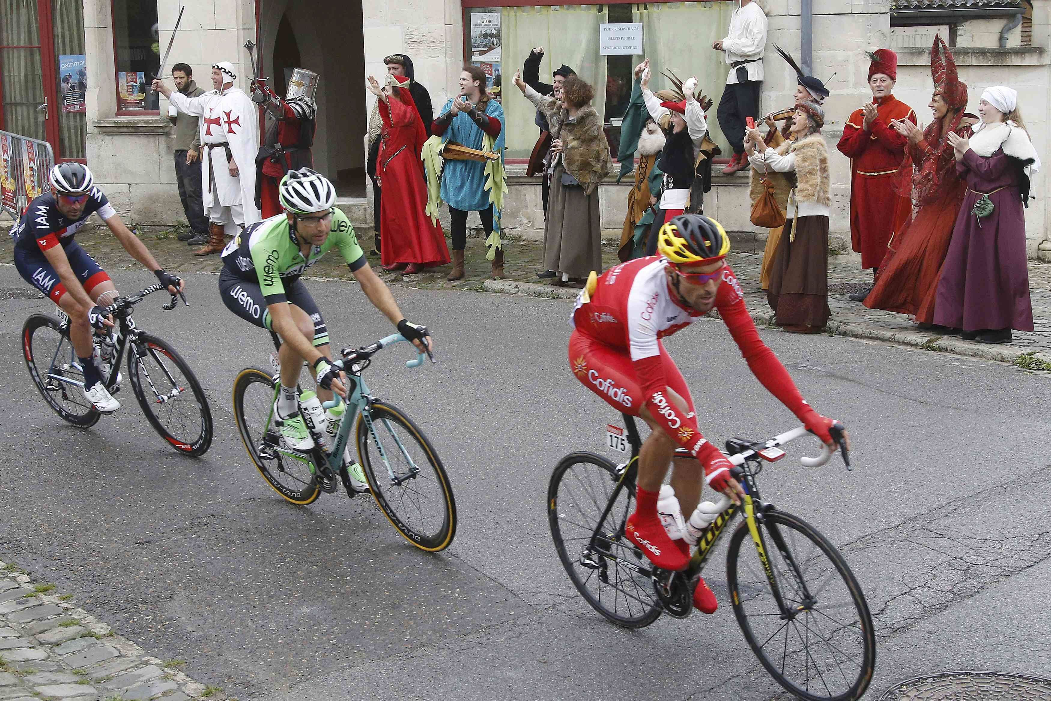 Kittel gana la sexta etapa del Tour