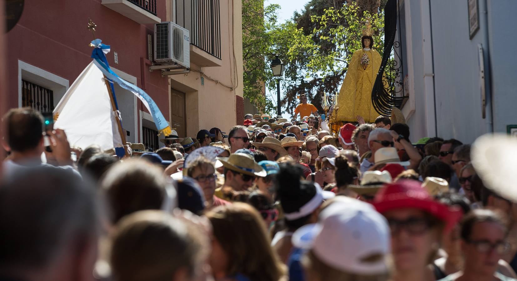 Devoción y polémica por la Virgen de las Nieves