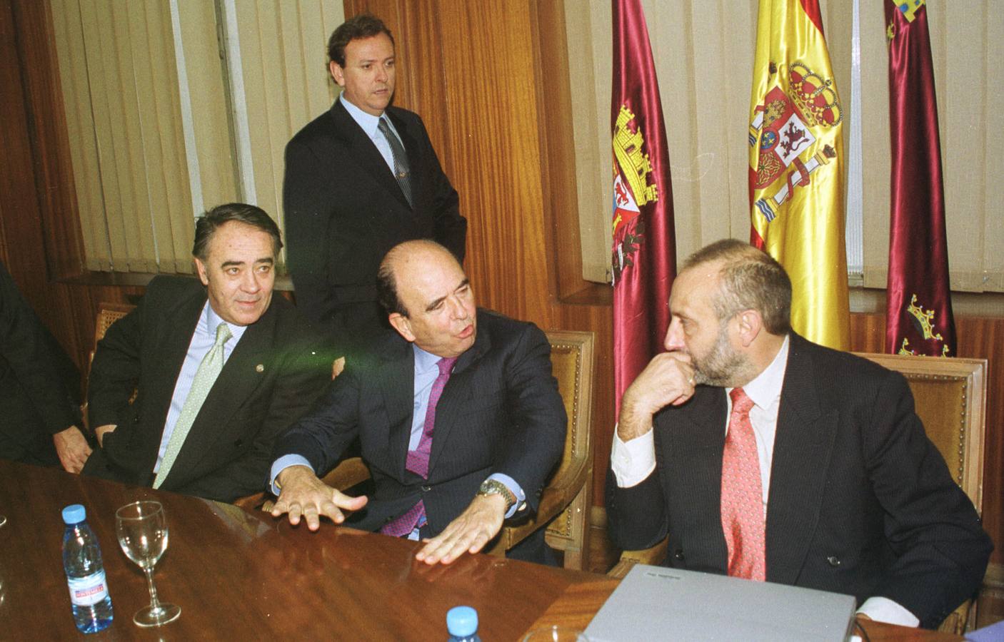 Con el entonces rector de la UPCT, Medina Precioso, en 1999.