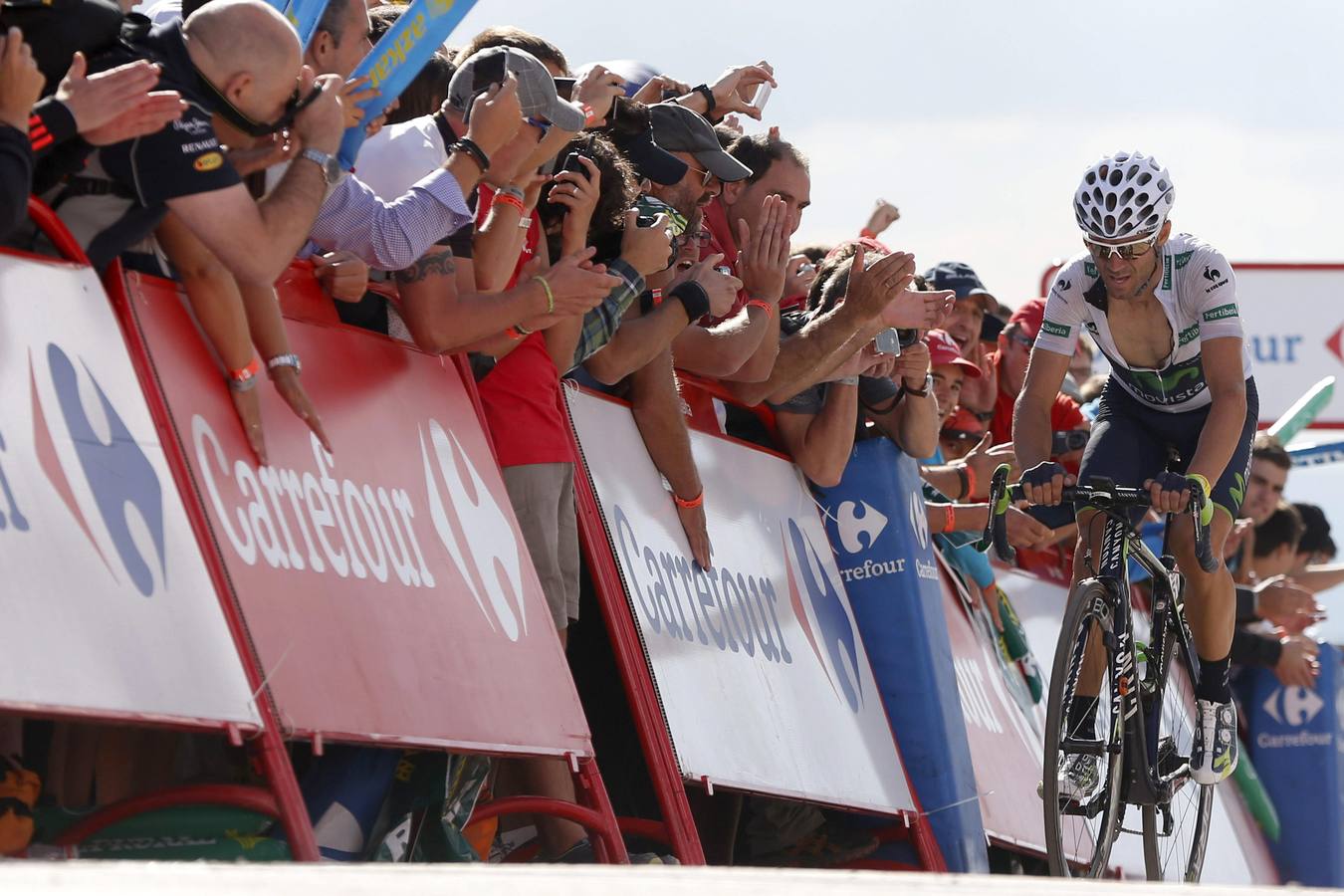 Contador gana la penúltima etapa y es virtual campeón en Vuelta a España