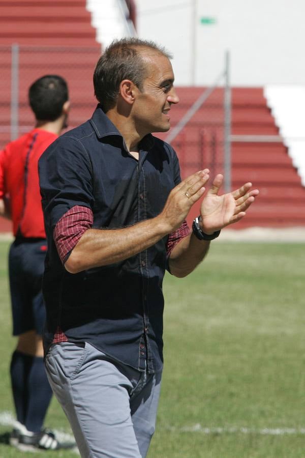 Partido entre el UCAM y el Córdoba B