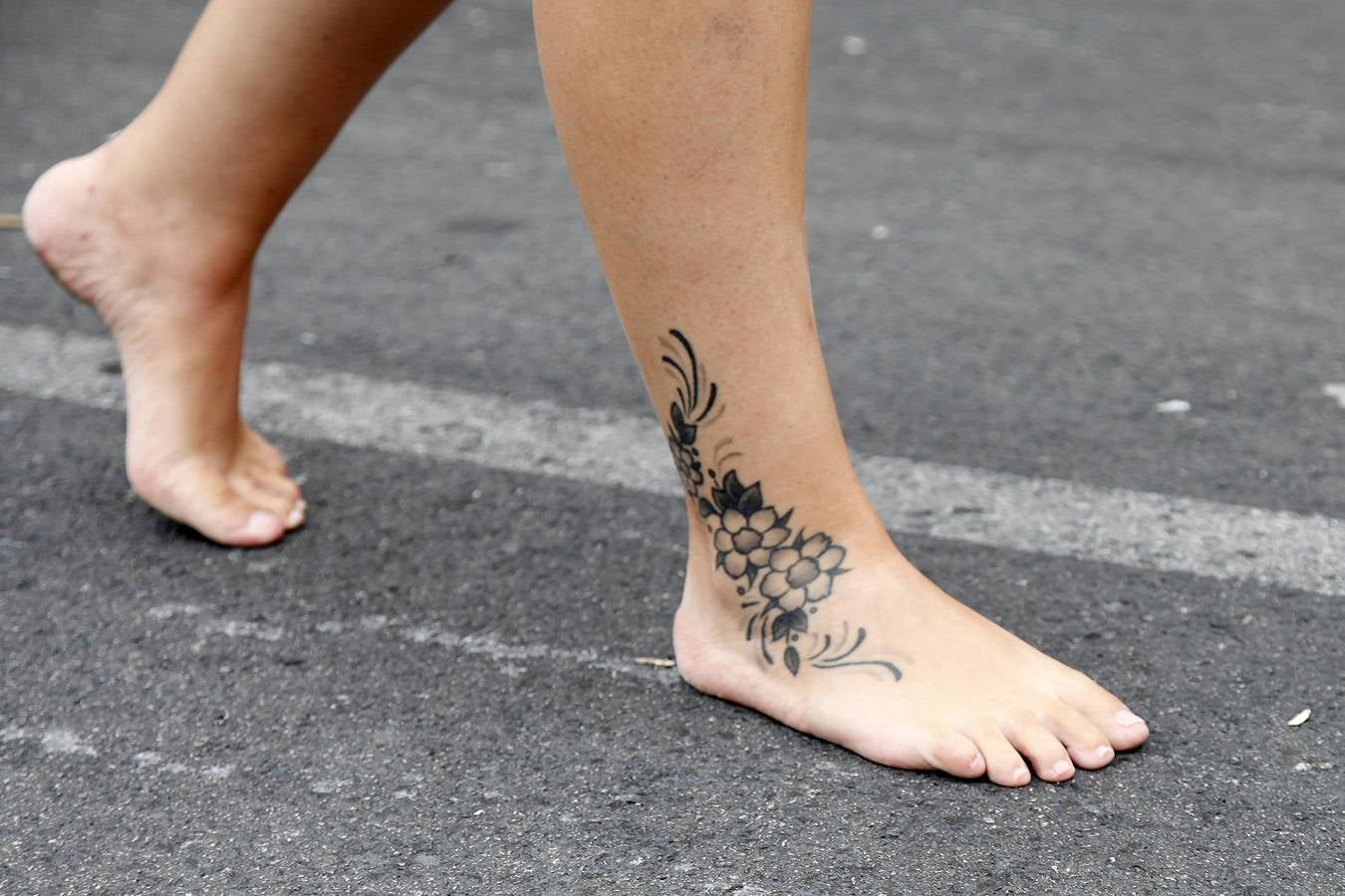 Ambiente de fiesta en el monte por la Romería