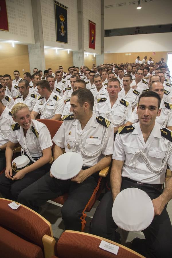 Morenés en Cartagena el curso académico en la Escuela de Infantería de Marina