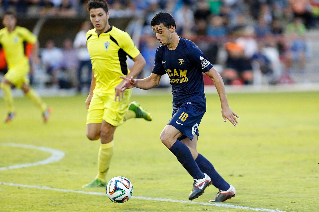 El doblete de Hugo Díaz da la victoria al UCAM