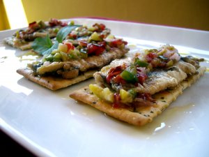 Tostas de boquerón con vinagreta de cerezas