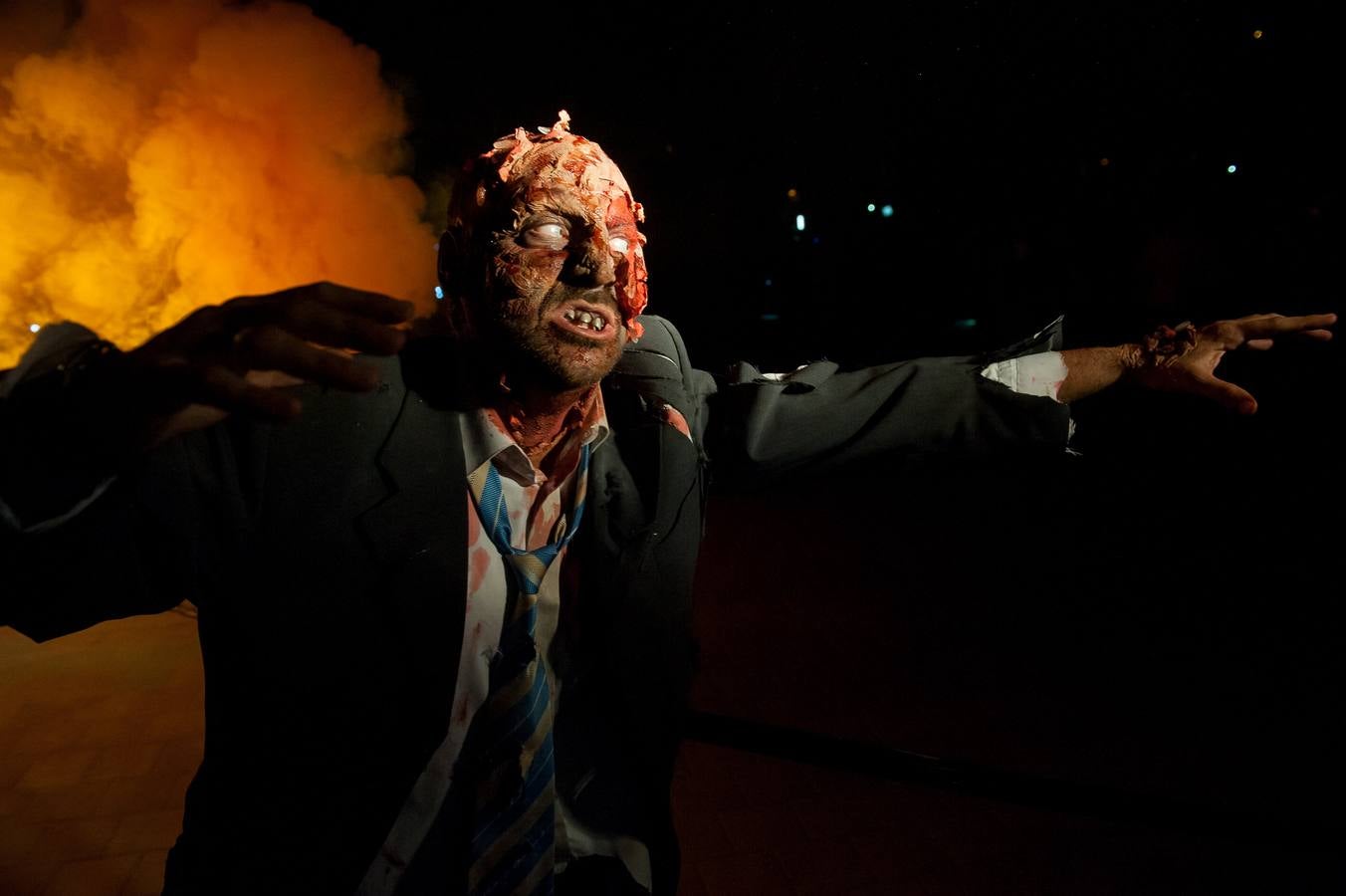 La Noche Zombie llena de terror las calles del Cabezo