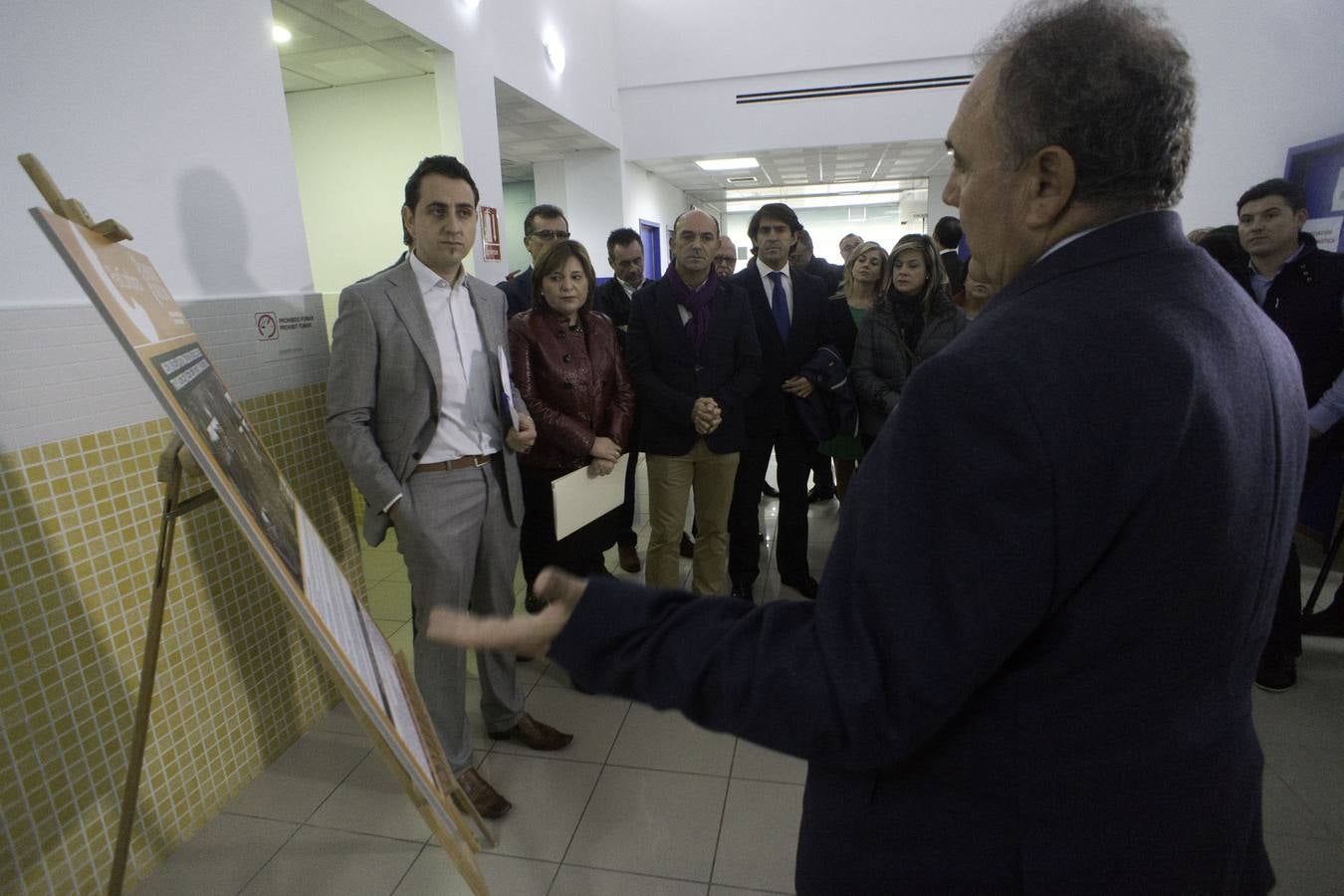 Bonig inaugura la peatonalización de varios viales en Catral