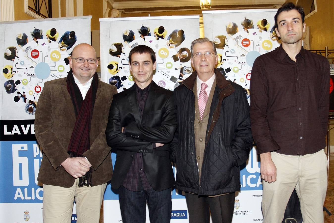 El &#039;photocall&#039; de los VI Premios Web de la provincia de Alicante (I)