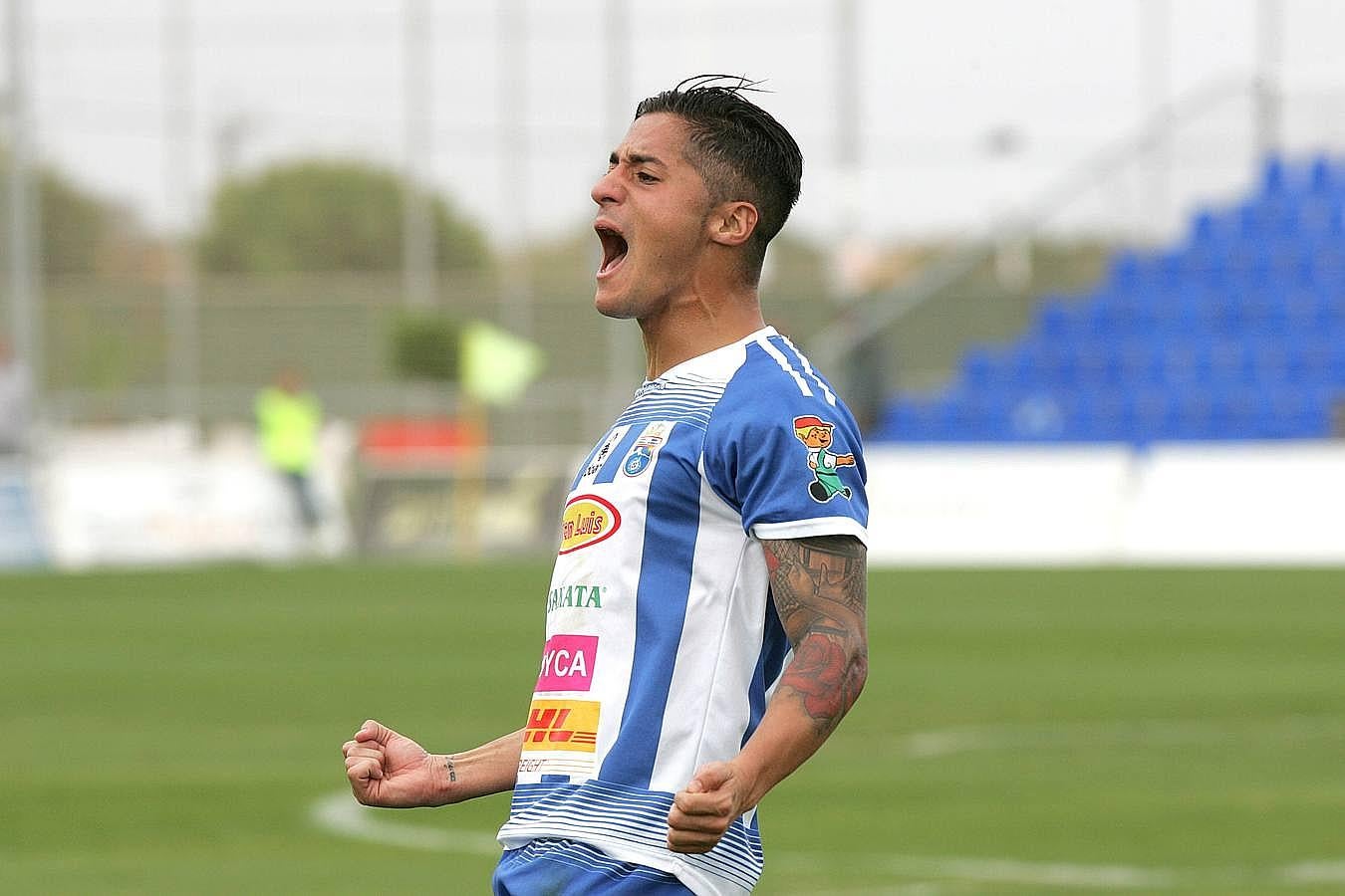 Victoria de La Hoya ante el Arroyo (6-1)