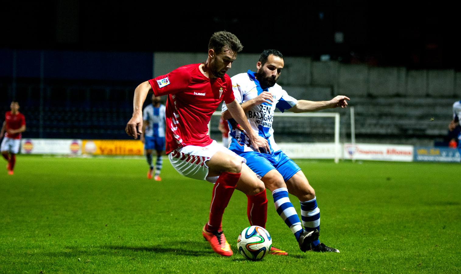 El Murcia se duerme en Avilés (1-0)