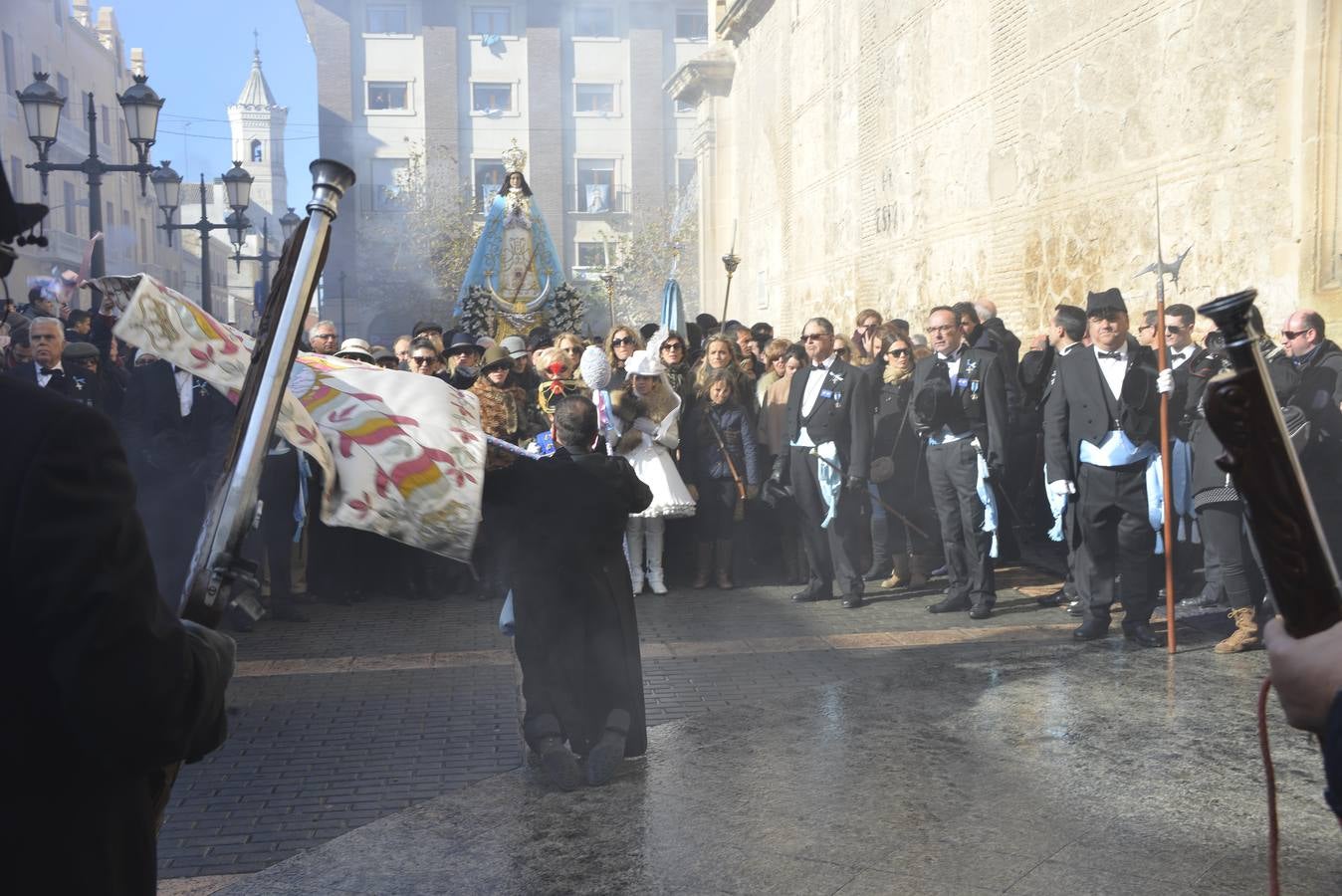 Doce horas de pólvora para recibir a la Purísima