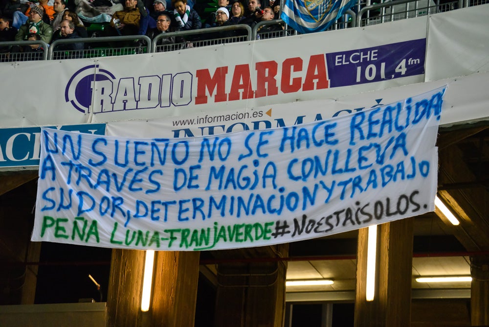 Búscate en la grada del Martínez Valero