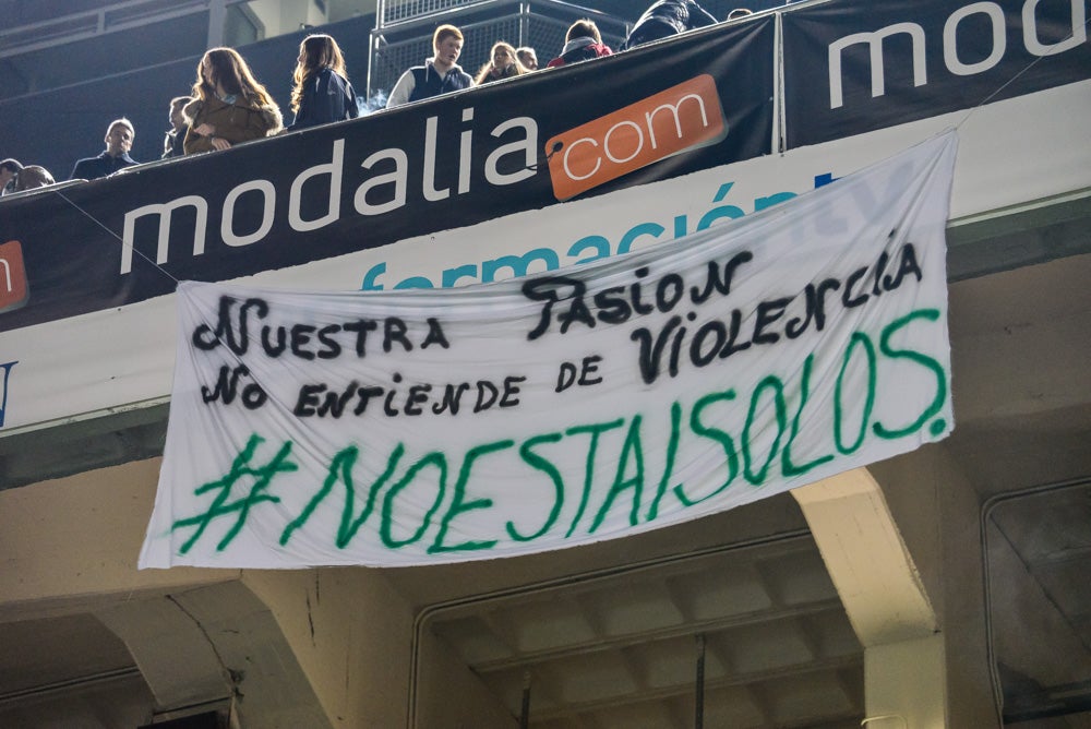 Búscate en la grada del Martínez Valero