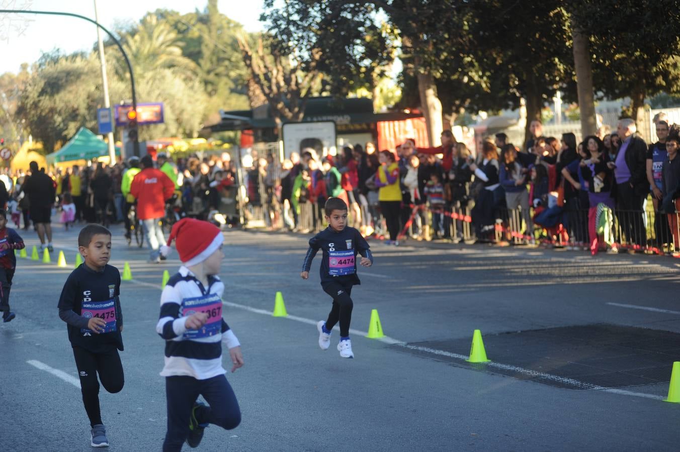 Los niños corren la San Silvestre de Murcia 2014