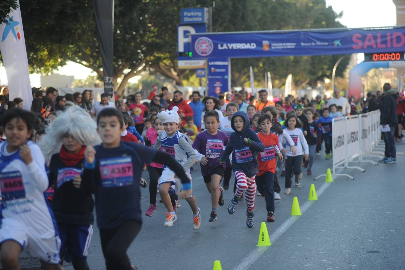 Los niños corren la San Silvestre de Murcia 2014