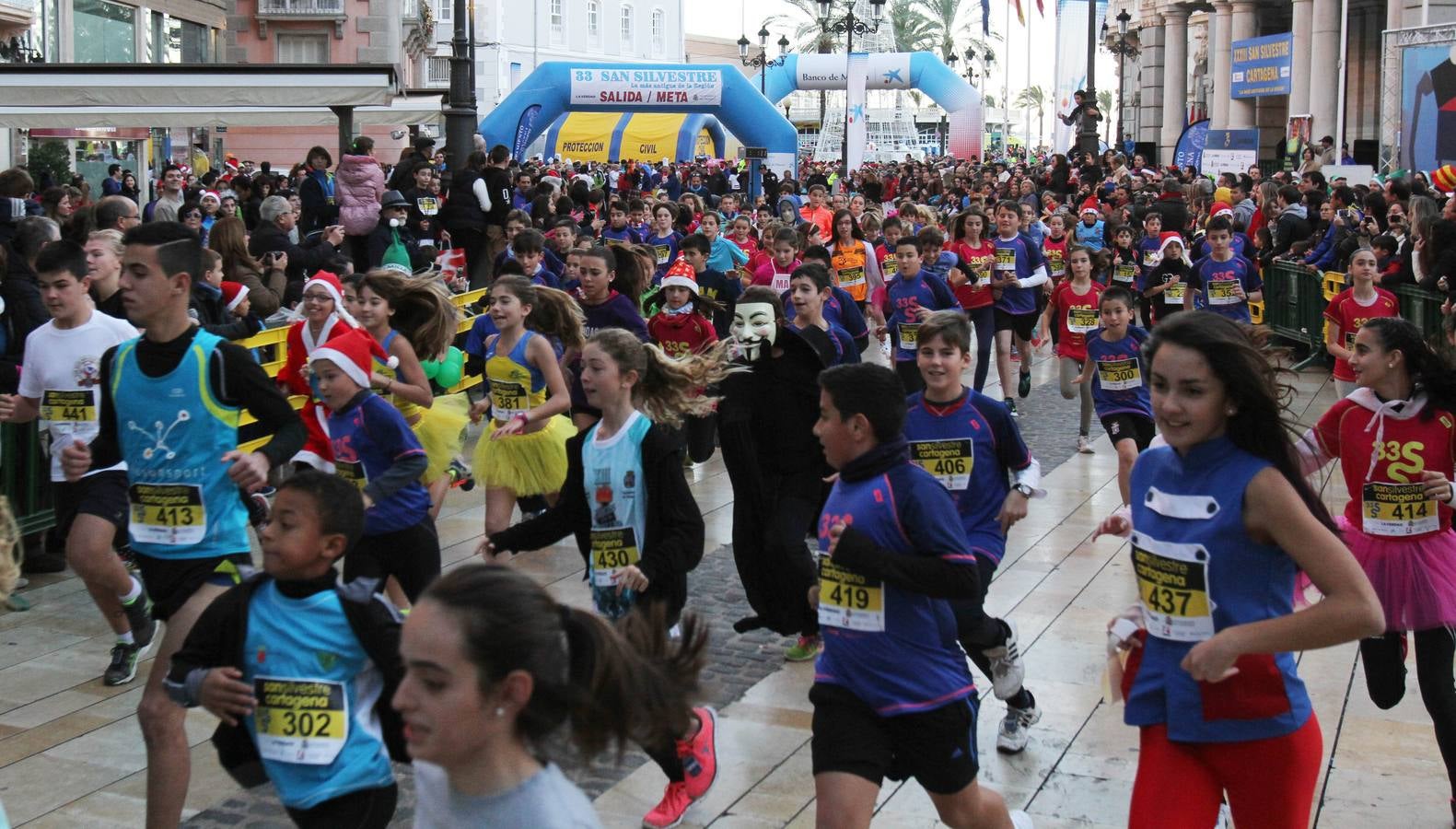 Los pequeños también disfrutan de la San Silvestre de Cartagena