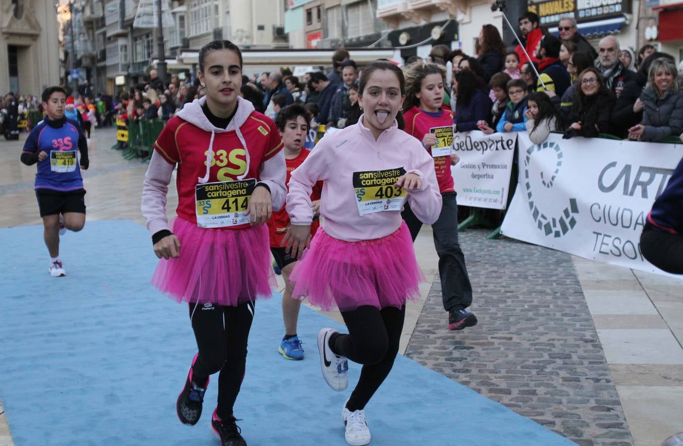 Los pequeños también disfrutan de la San Silvestre de Cartagena