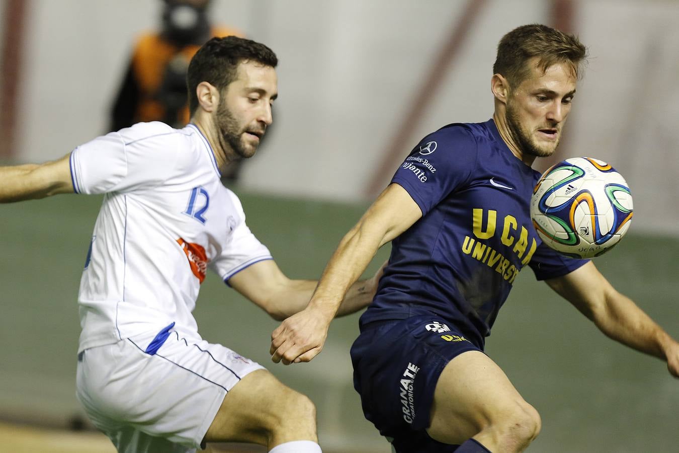 El UCAM Murcia, campeón de invierno tras vencer a El Palo (2-0)