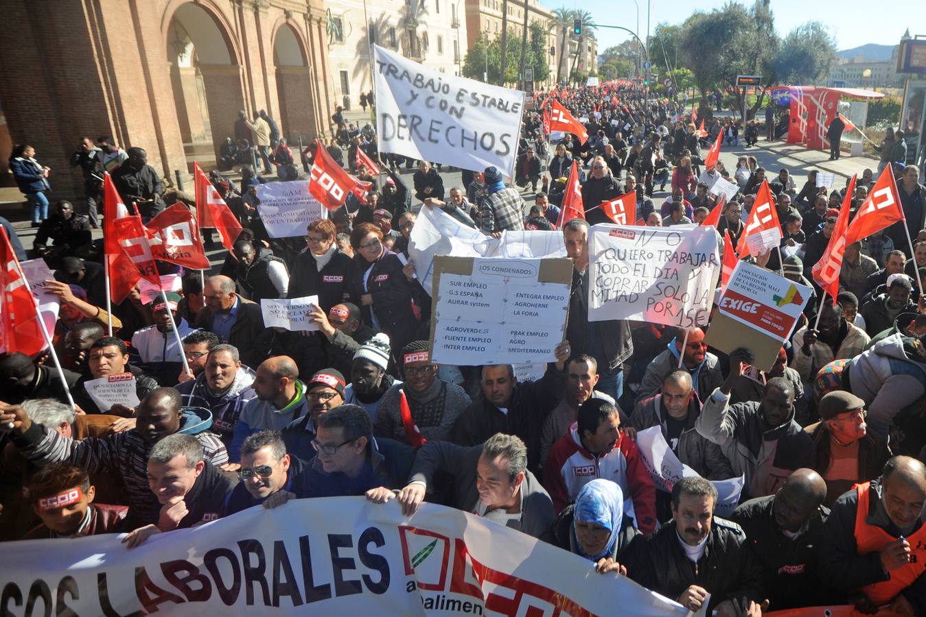 Clamor contra el abuso laboral en el campo murciano