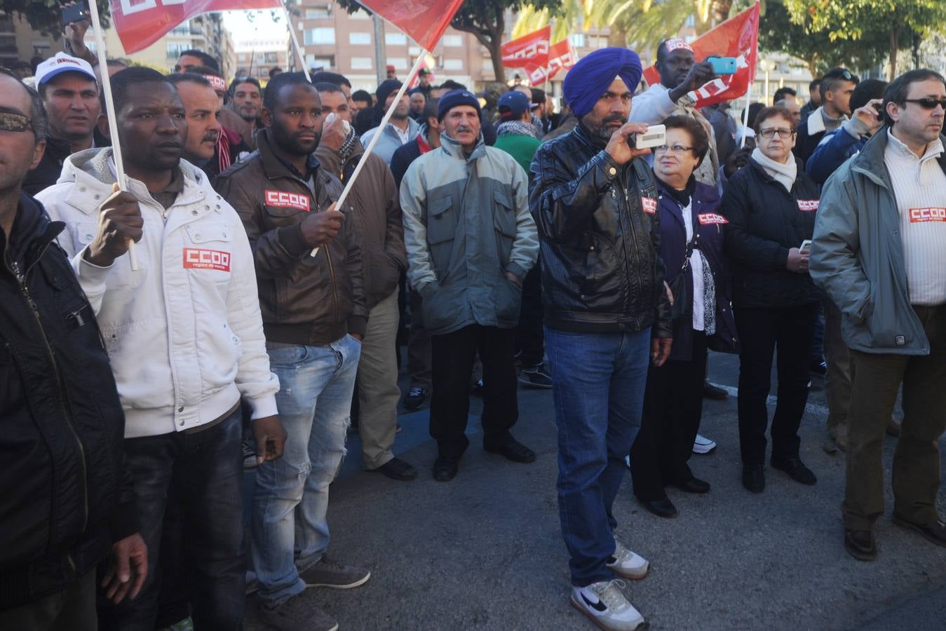 Clamor contra el abuso laboral en el campo murciano