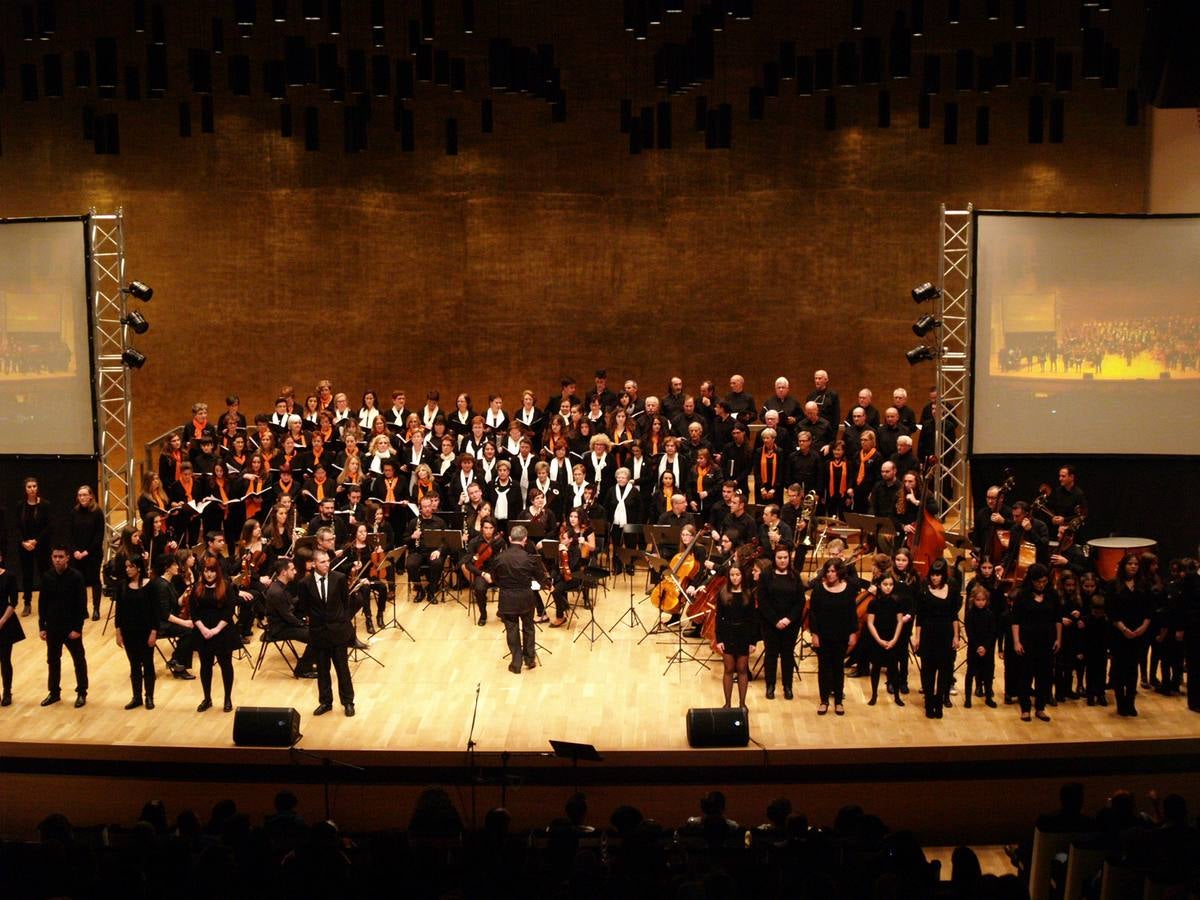 El ADDA acoge la cuarta edición del Festival de la Canción en Lengua de Signos