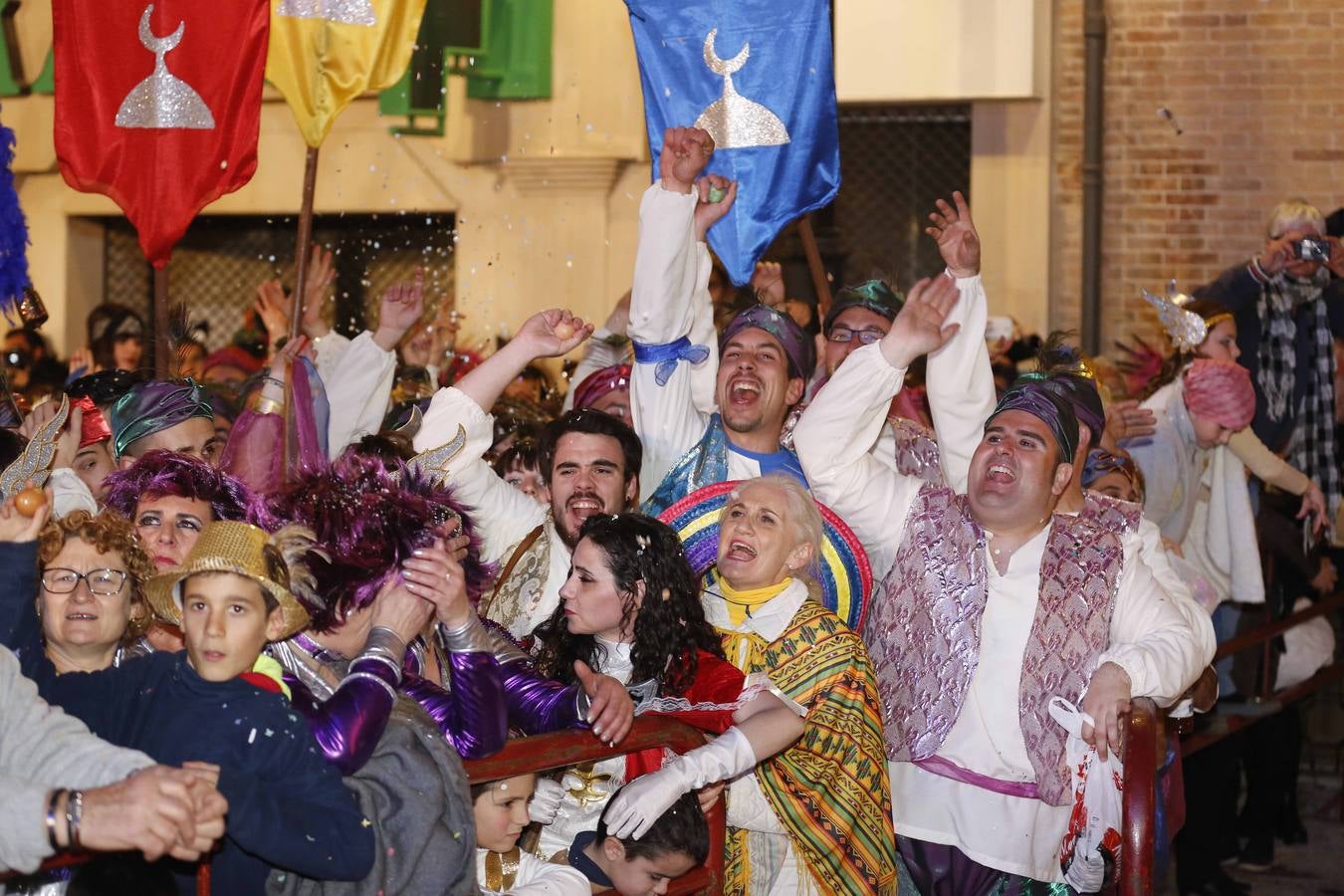 Bombardeo de cascarones