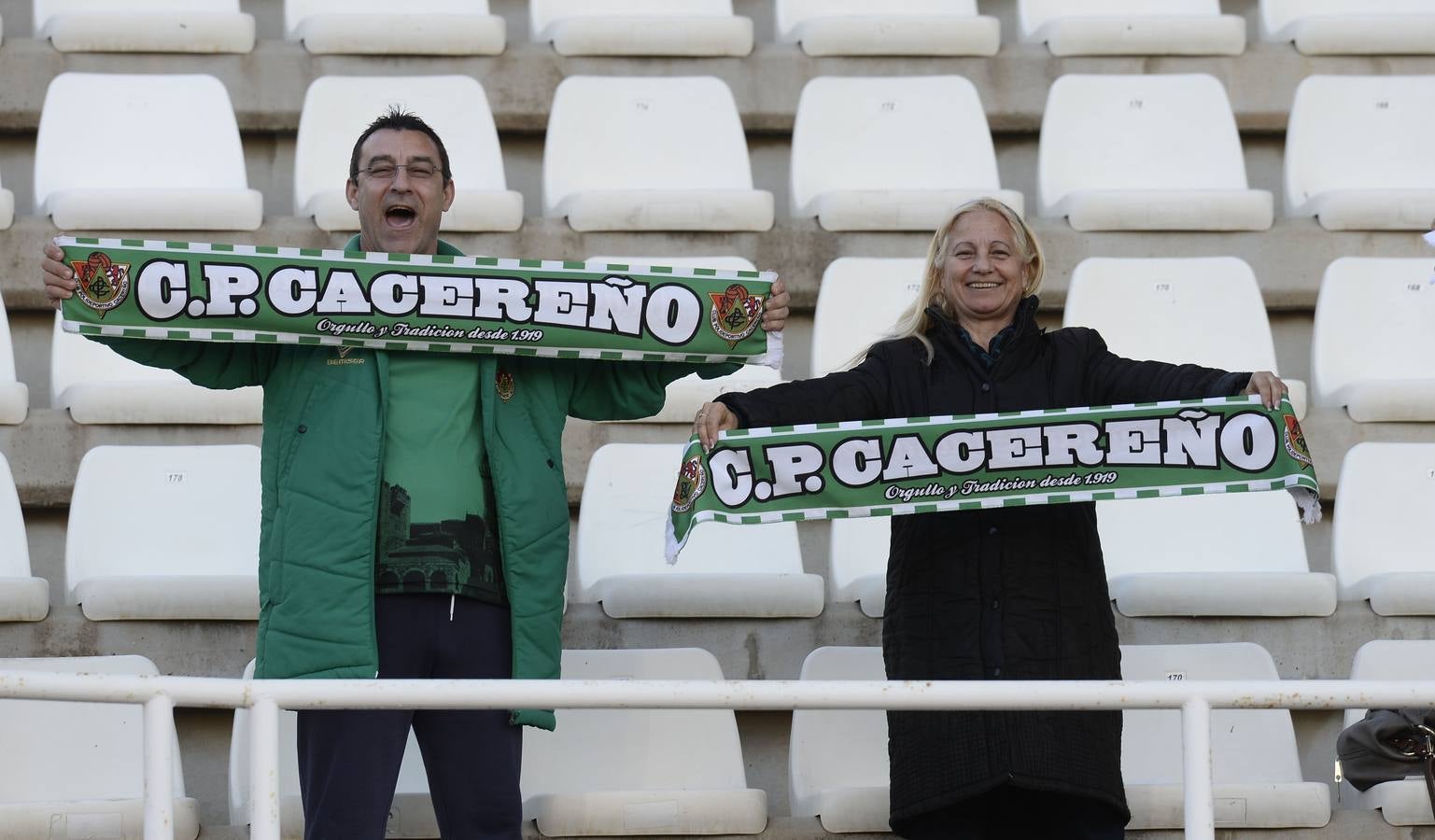 Encuentro entre el Efesé y el Cacereño