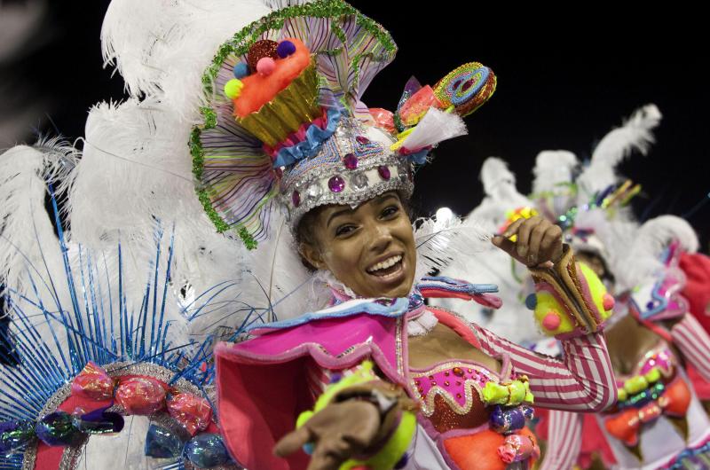 Locura carnavalera en Brasil