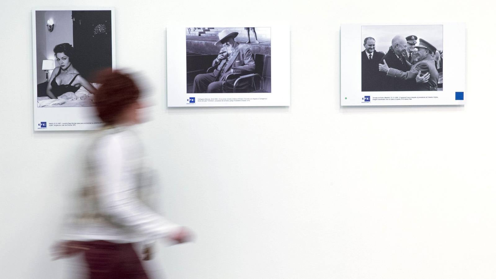 '75 años en fotos'. 