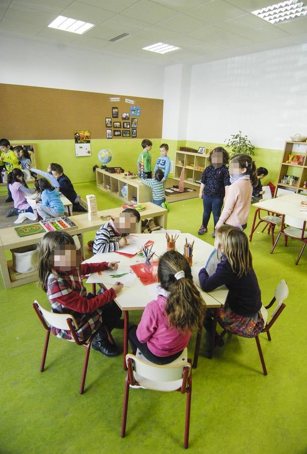 Los escolares estrenan el Colegio Princesa de Asturias