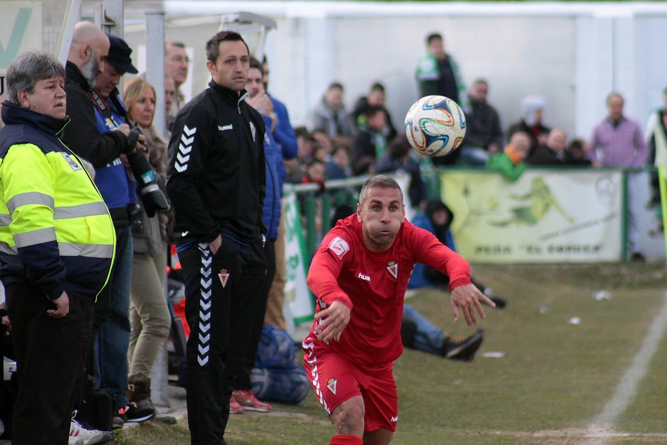 Las mejores imágenes del choque entre el Astorga y el Real Murcia