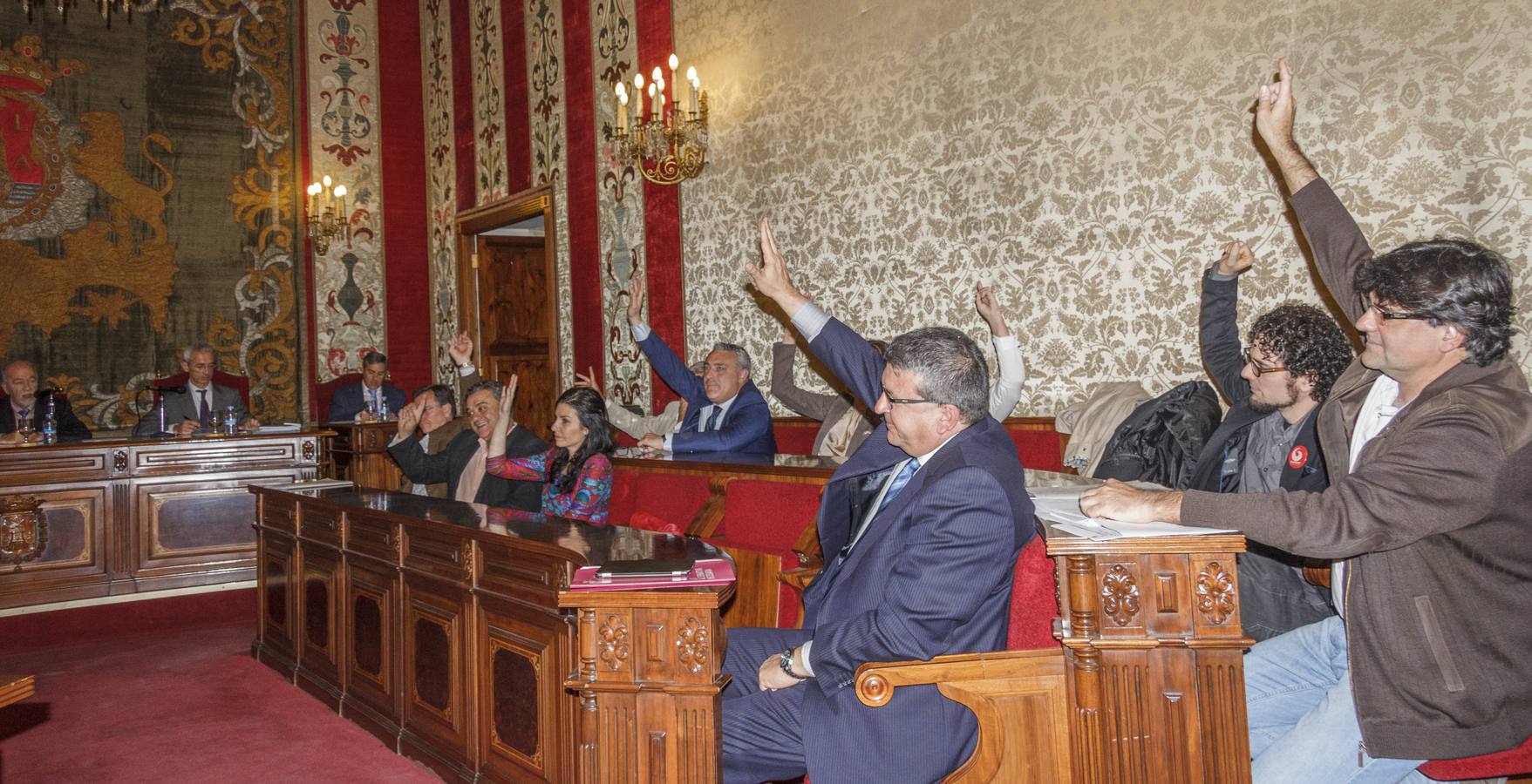 Pleno extraordinario en el Ayuntamiento de Alicante