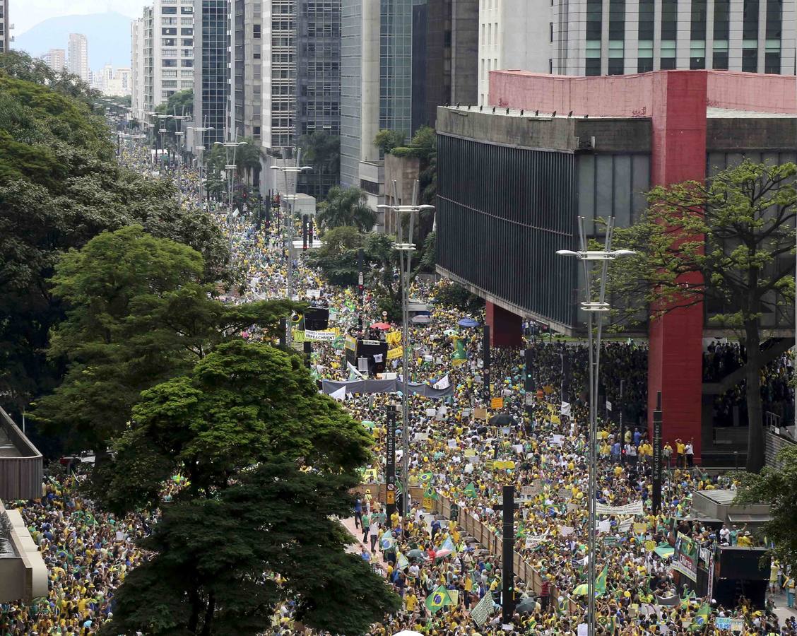 Protesta en Brasil contra Dilma