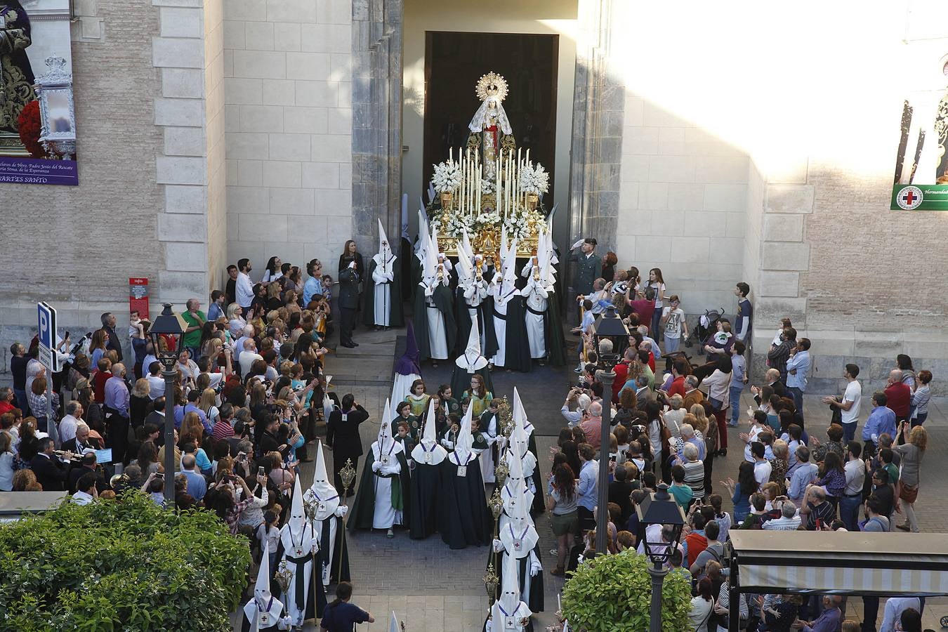 El Cristo del Rescate ya está en la calle