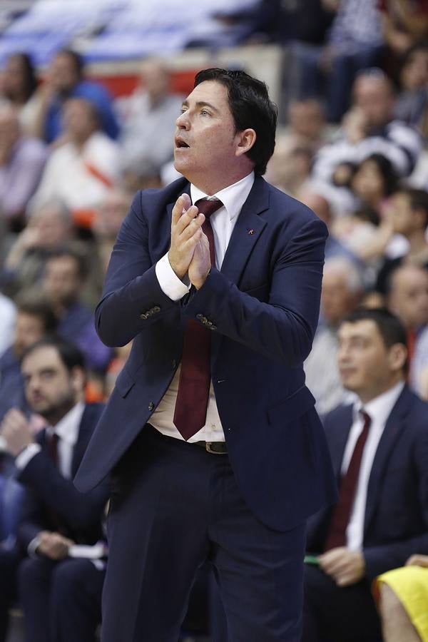 El UCAM Murcia pierte ante el FC Barcelona por un espeso ataque (64-76)