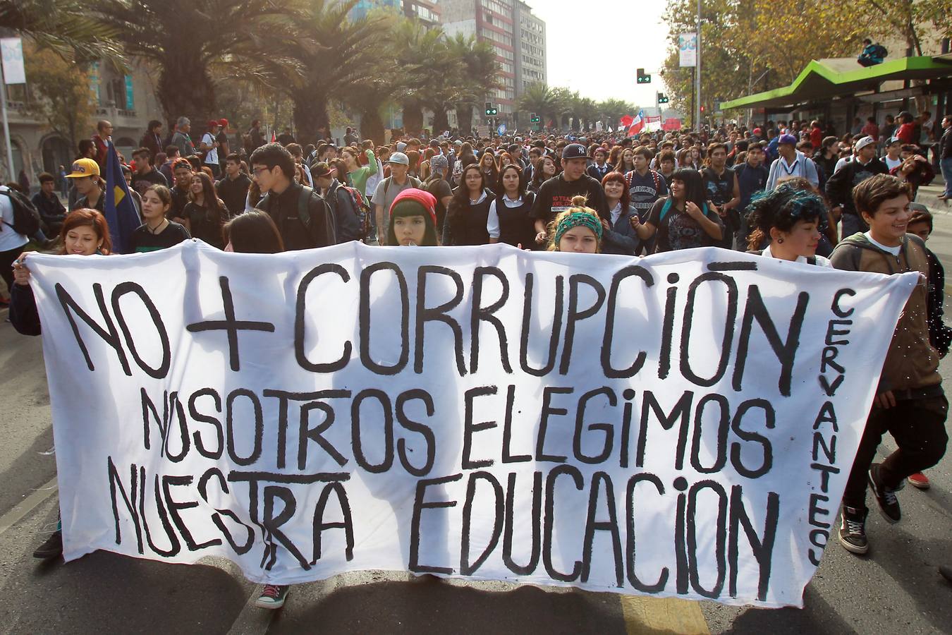 «Que Chile decida su educación»