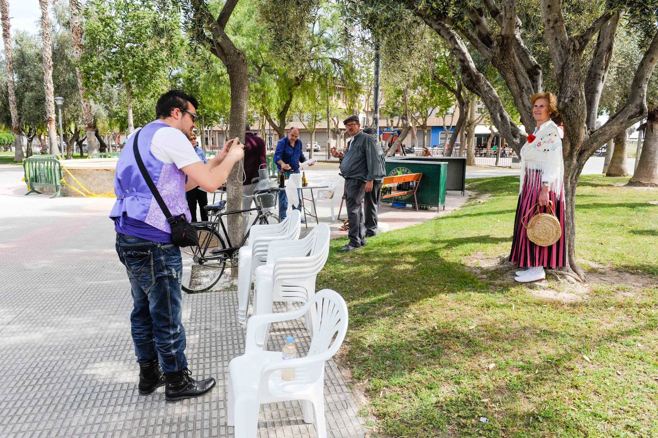 Desfile huertano y paellas en el Día del Vecino de Alquerías