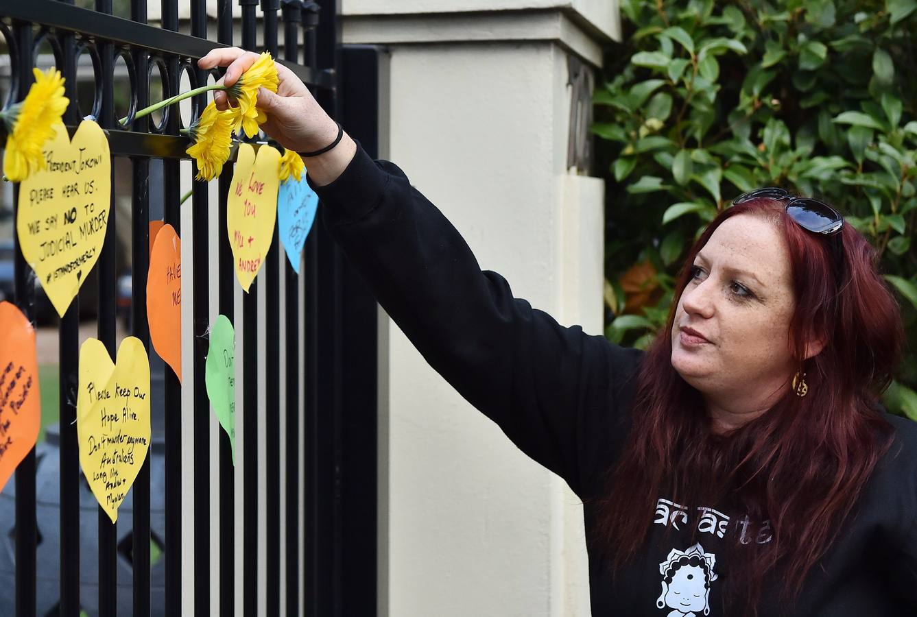 Australia pide clemencia para Chan y Sukaramaran