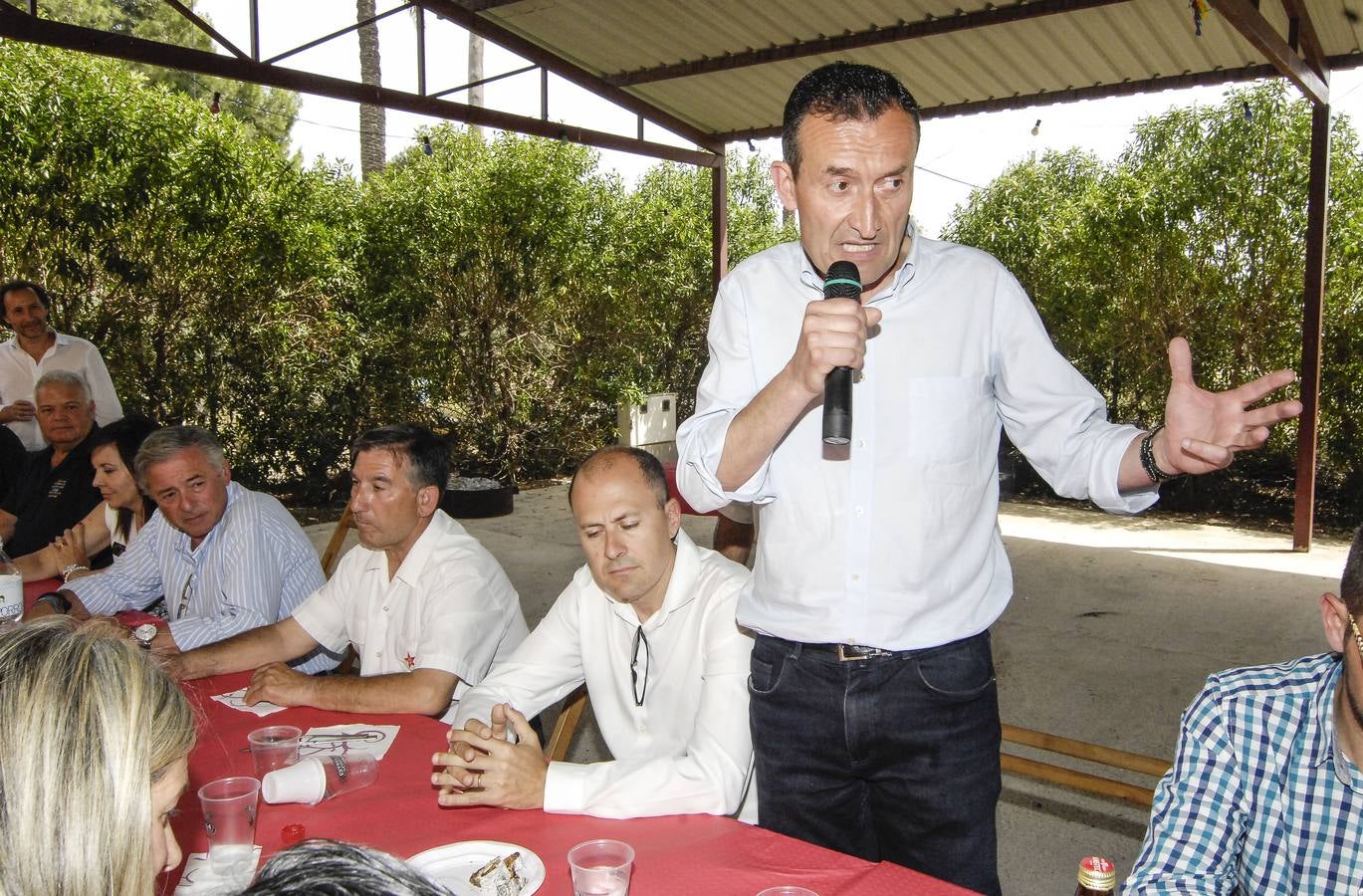 Los Amigos del Arroz con Costra con los candidatos a la Alcaldía