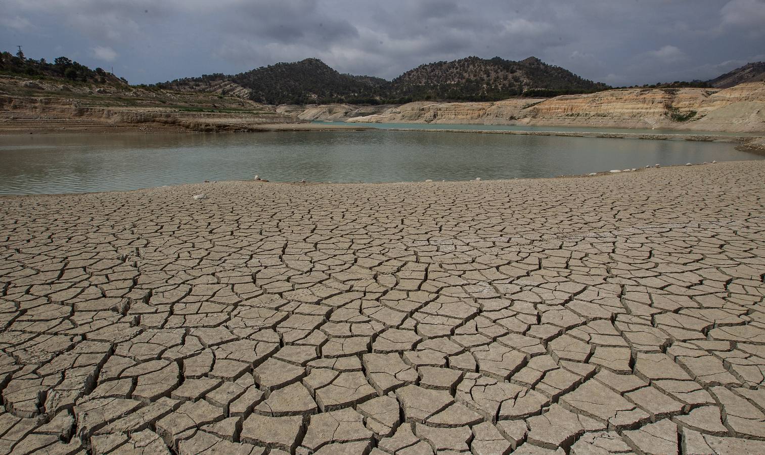 El embalse del Amadoiro, bajo mínimo