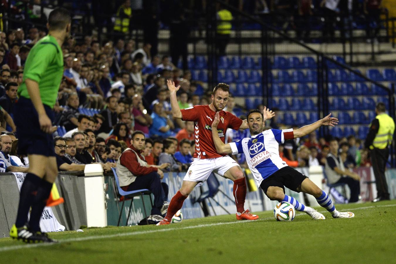 Las mejores imágenes del choque entre Hércules y Real Murcia