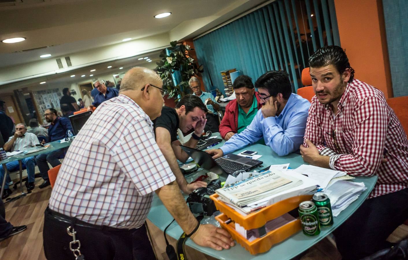 Noche electoral en la sede del PP de Orihuela