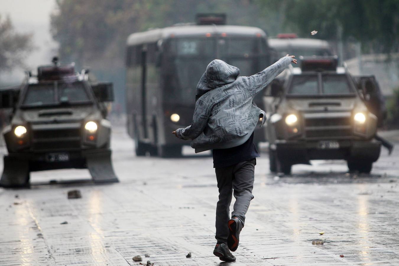 Estudiantes chilenos en pie de guerra