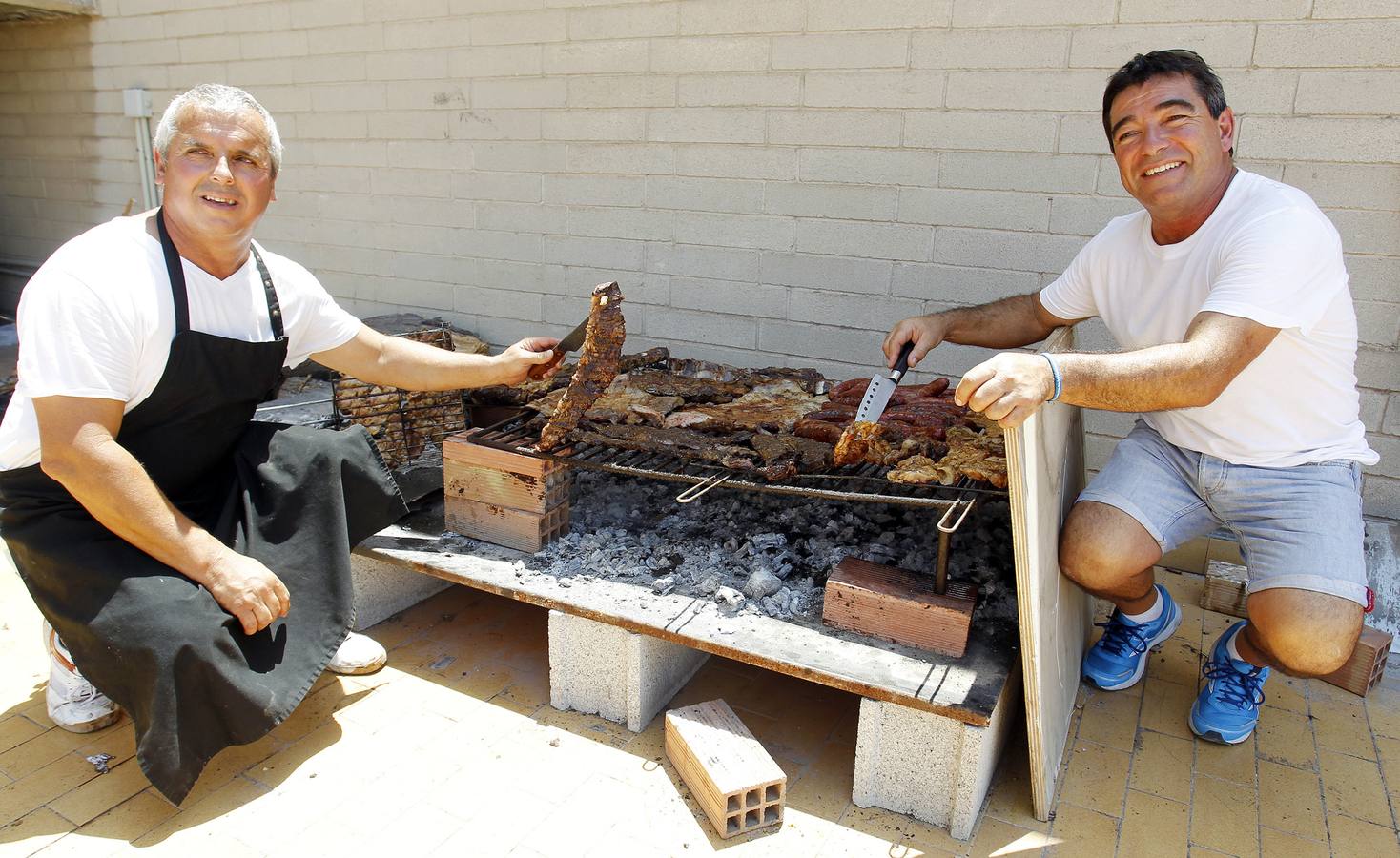 Los jugadores del Hércules disfrutan de una barbacoa