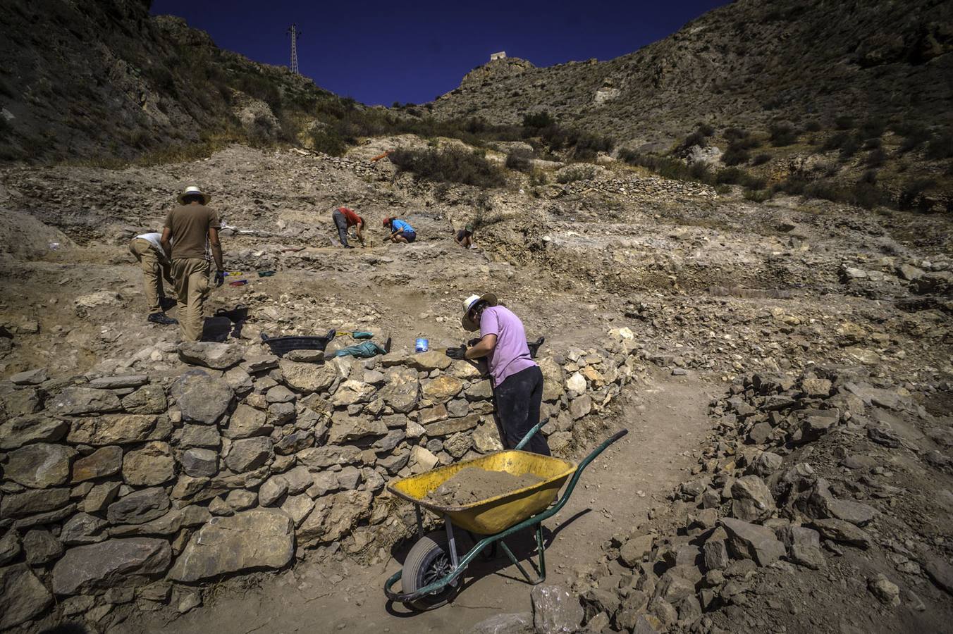 Excavación arqueológica en la Ladera del Castillo de Callosa del Segura